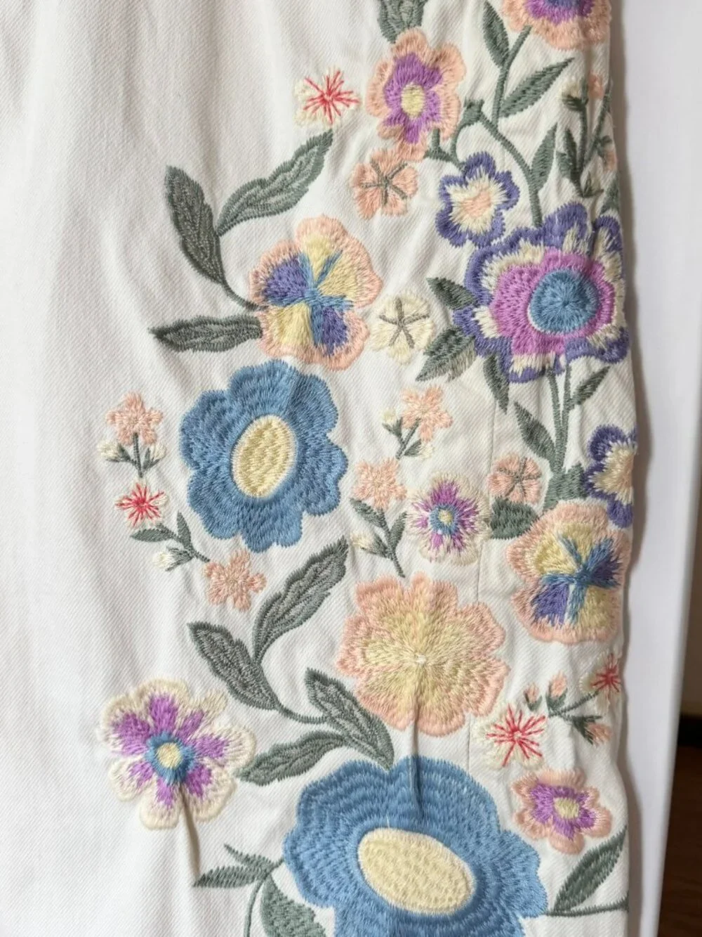 Free People We The Free Willow Floral Embroidery Jeans Cream 27